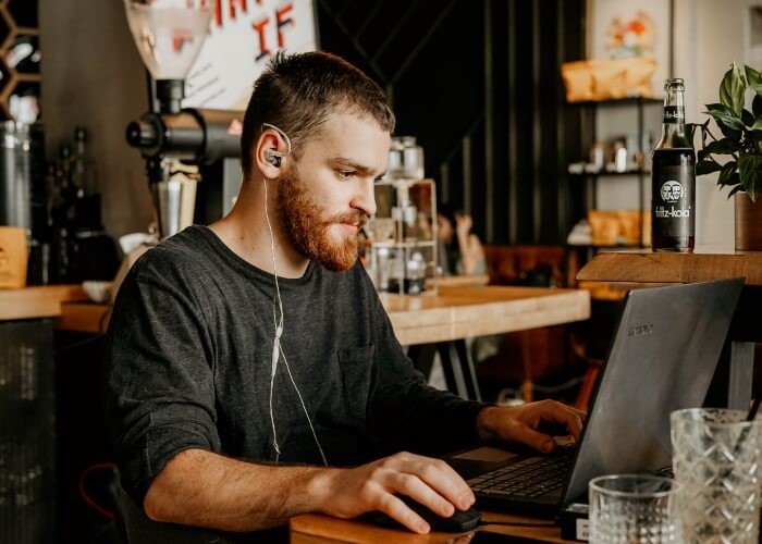 Insurtech Start-up Covrzy & Namma Yatri Join Hands to Bring Affordable Health Cover to Drivers and Their Families